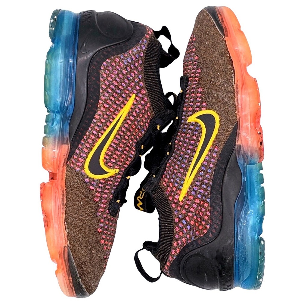 Nike‎ Air VaporMax Flyknit Multicolor Black Yellow GS Size 4Y Shoes - Picture 7 of 9